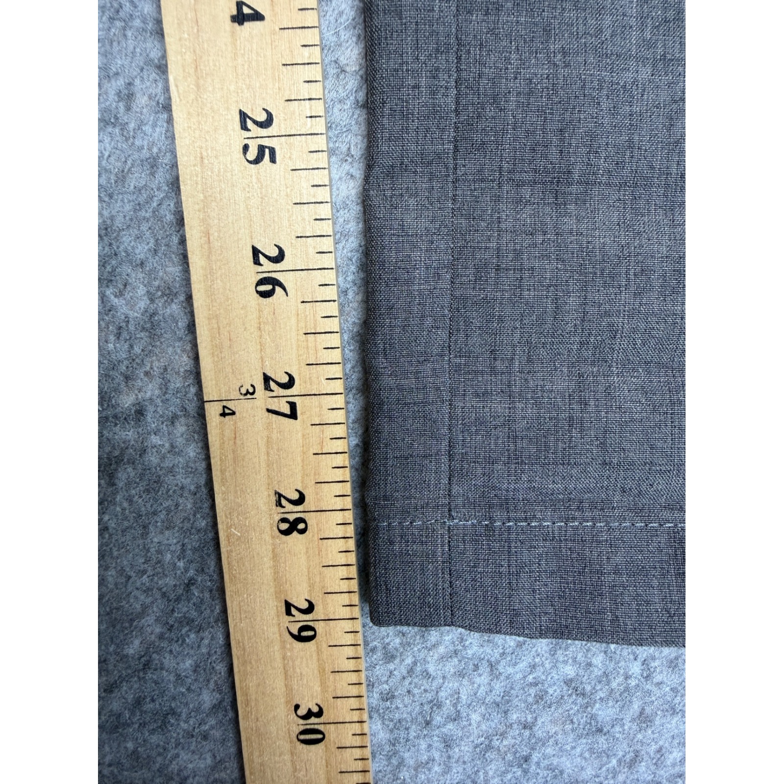 Bluffworks Original Regular Fit Mens 31x30 Gray Chino Travel Tech Pants Modern — image 6 of 8